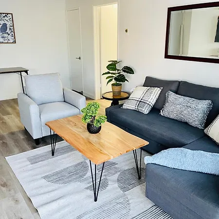 Modern Spacious & Bright 2Bedroom W Balcony In Prime West La